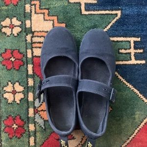 Dr. Martens Carnaby Mary Janes